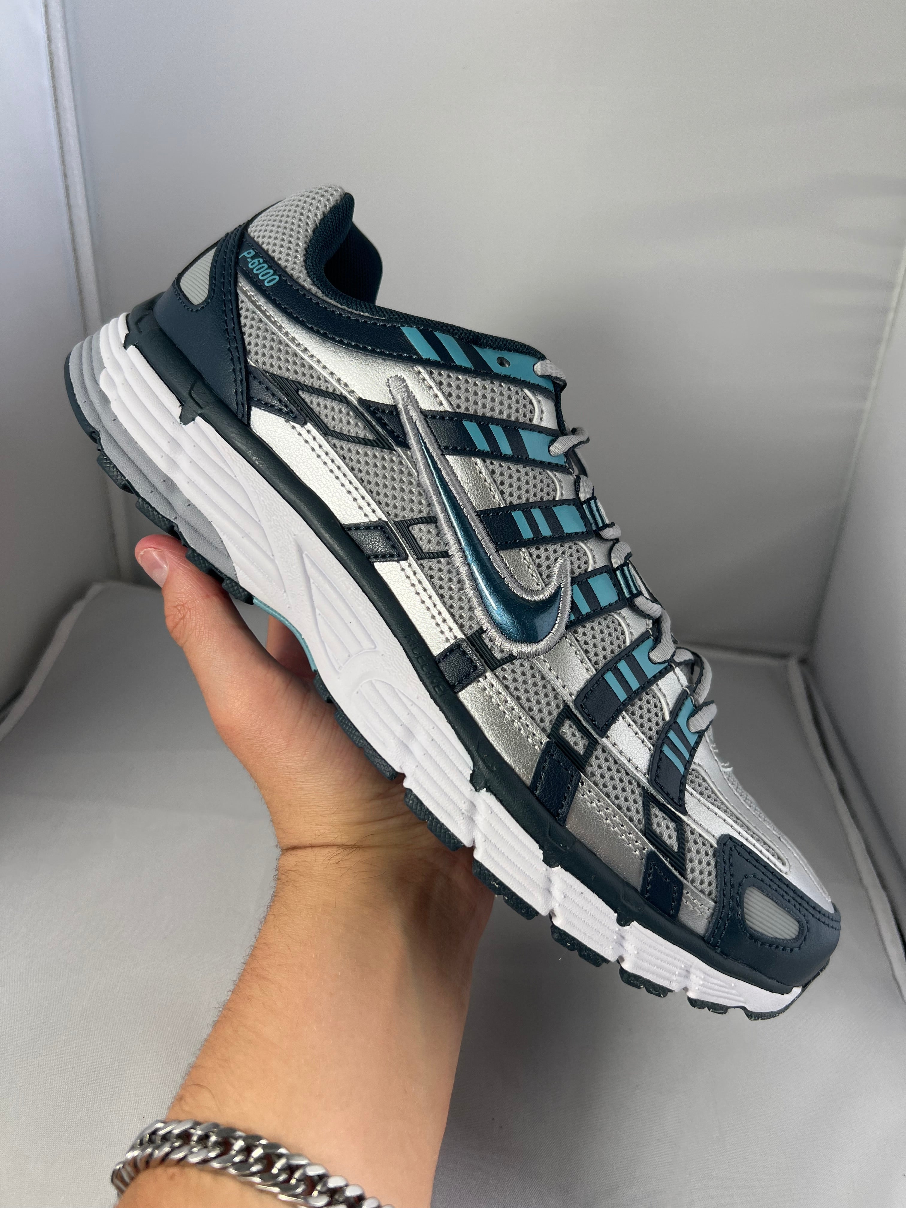 Nike P-6000 Armory Navy Silver