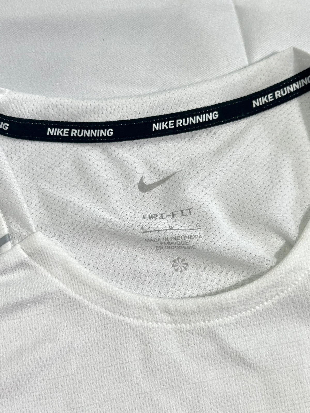 Nike Miler 1.0 White Tshirt