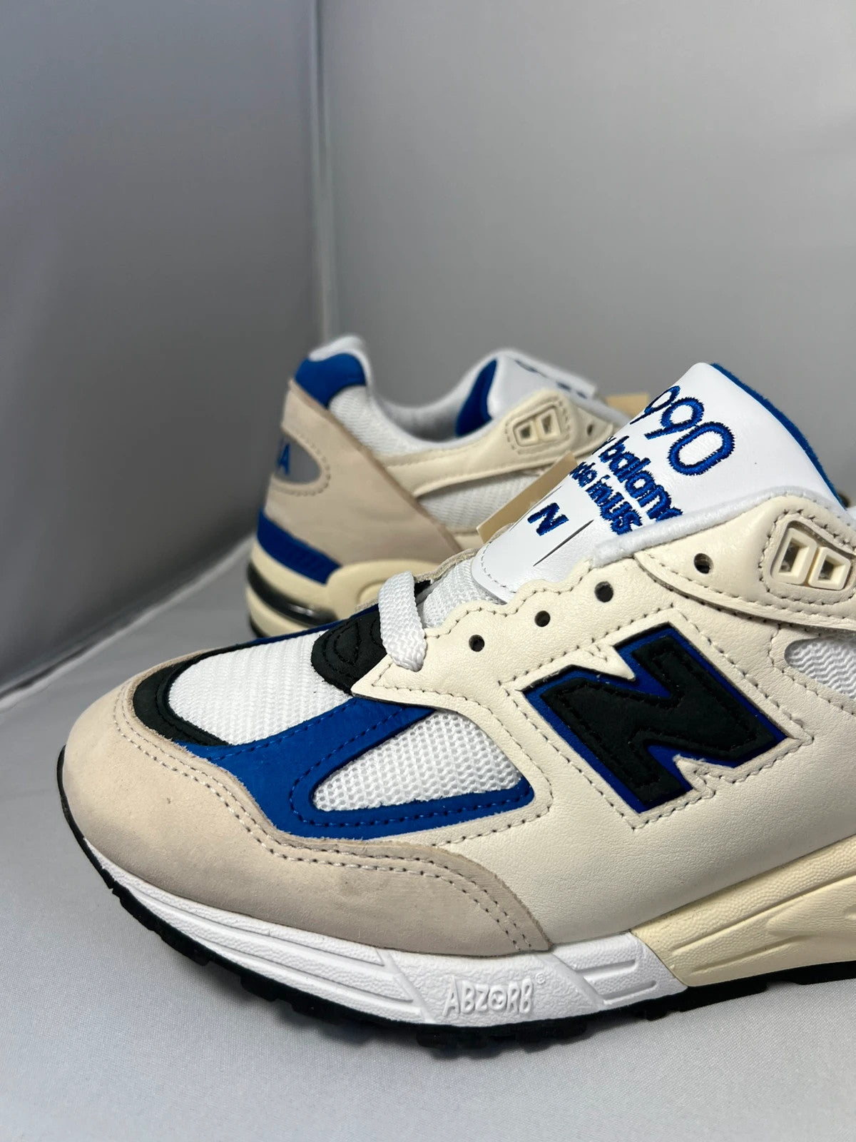 New Balance 990V2 Made In USA Trainers UK4.5