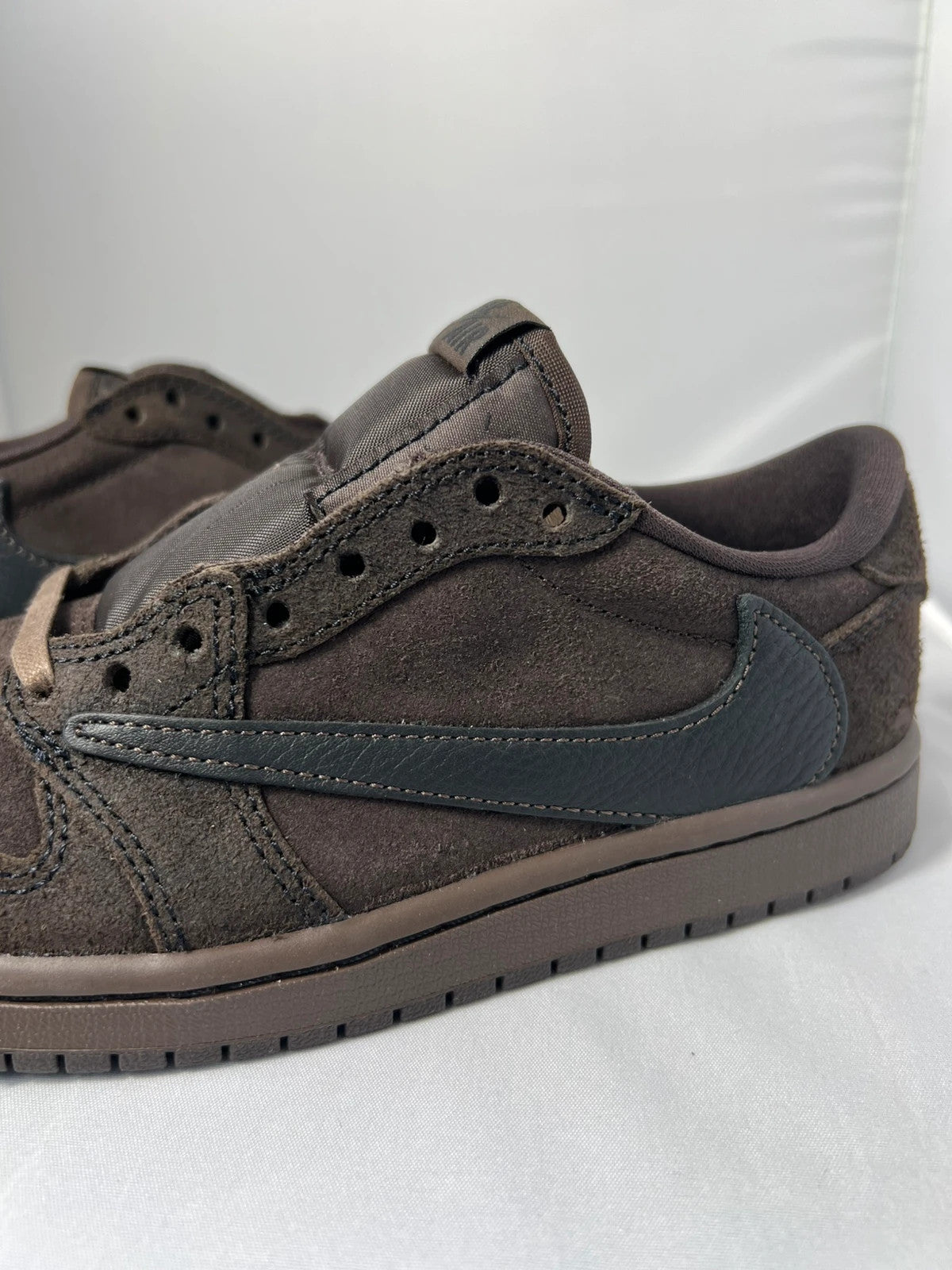 Nike Jordan 1 Low x Travis Scott ‘Velvet Brown’ UK4.5