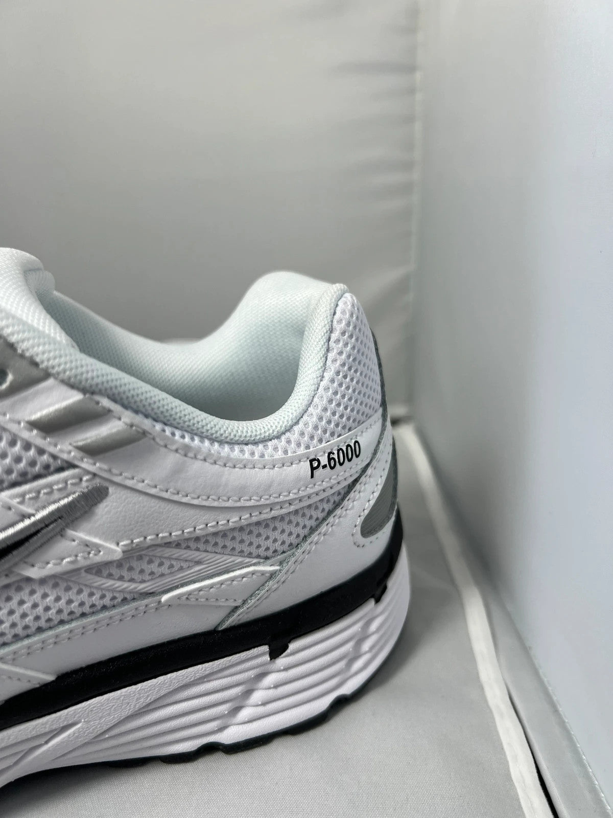 Nike P-6000 Metalic White