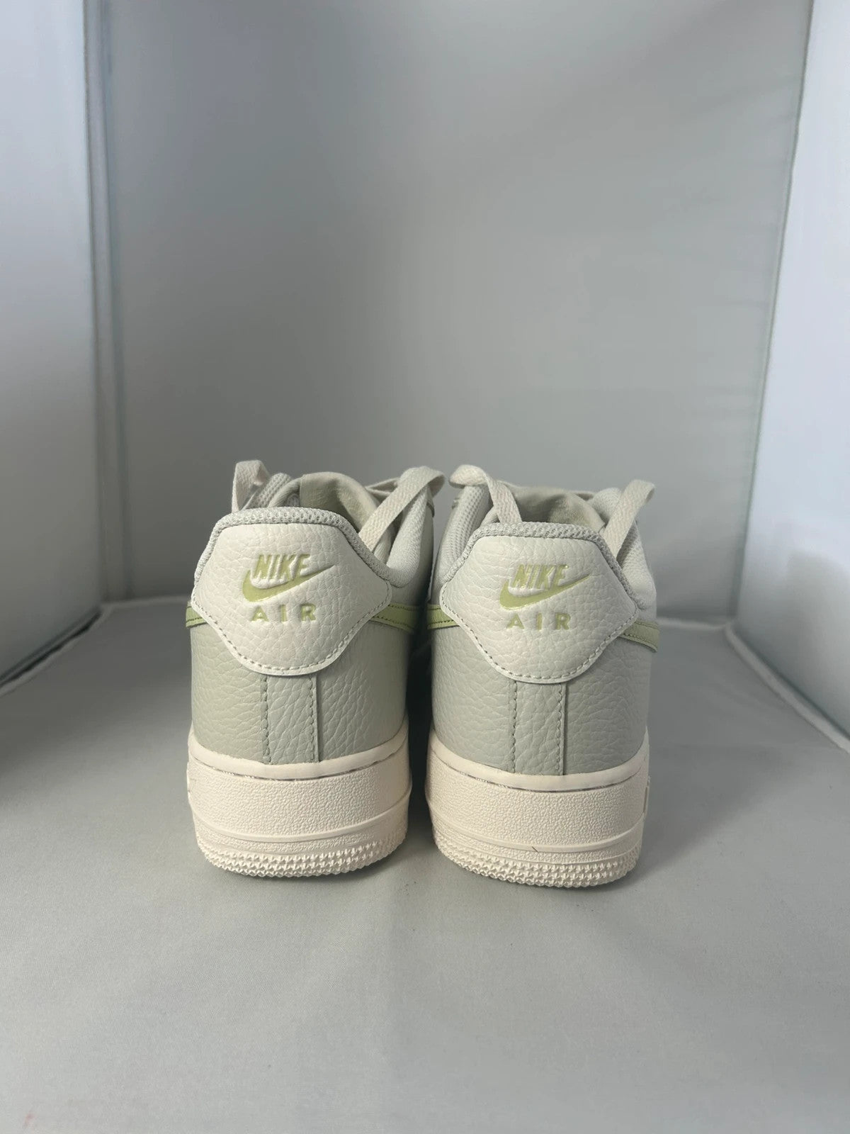 Nike Air Force 1 07’ Biege/White UK6