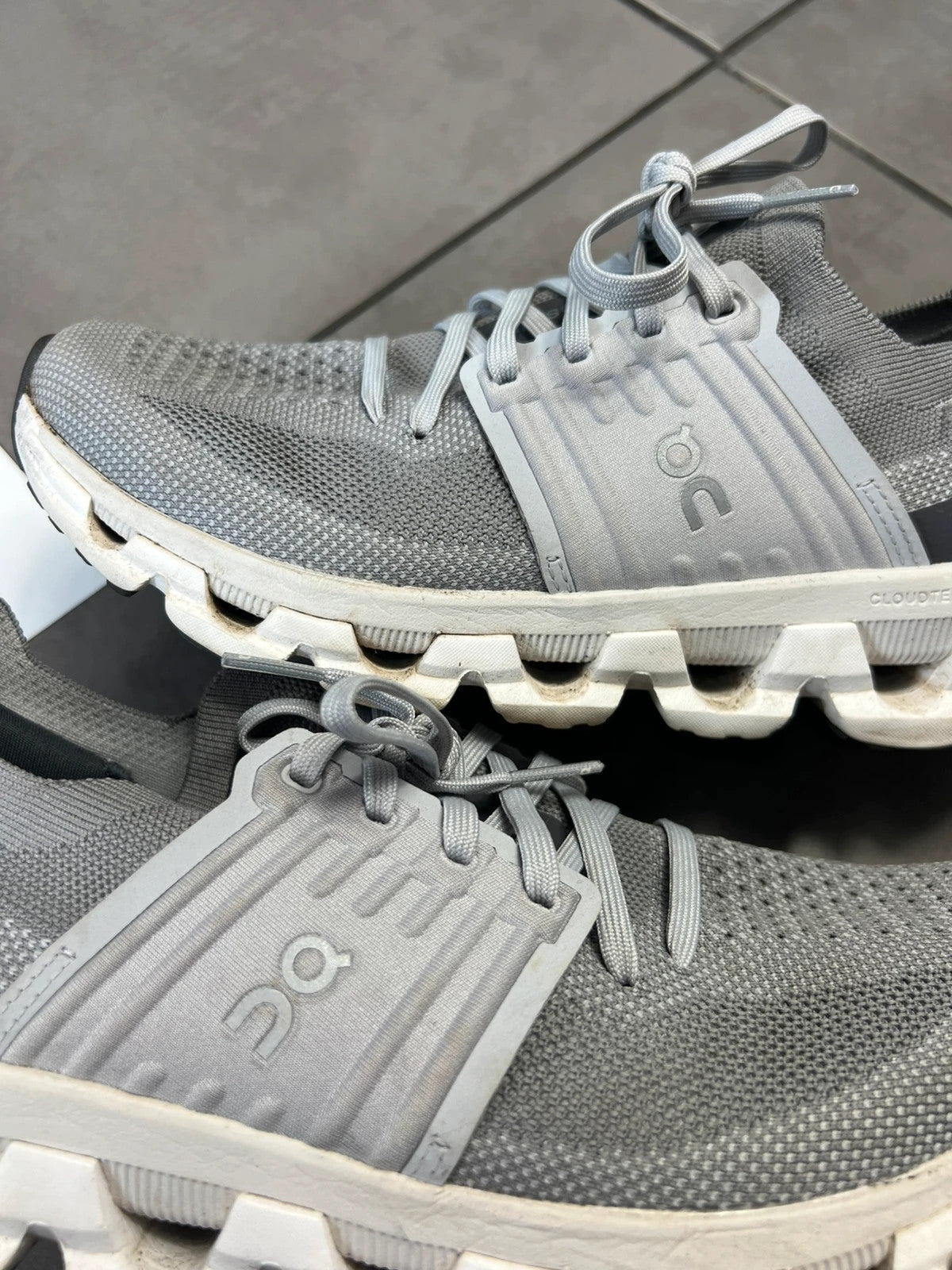 On Cloud Cloud Swifts Grey/White OG