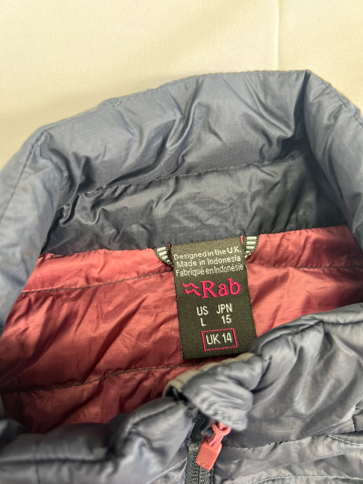 Rab Women’s Microalpine Puffer Gilet Navy