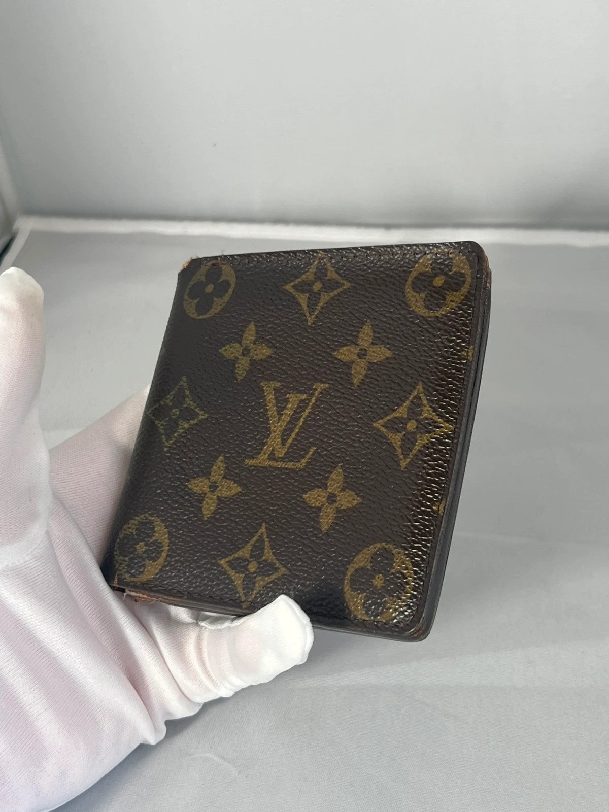 Louis Vuitton Bifold Wallet Monogram Vintage