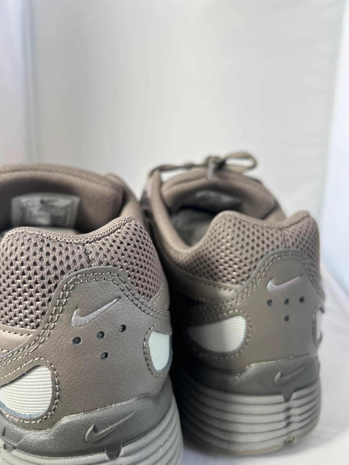 Nike P6000 Cavestone Grey UK7