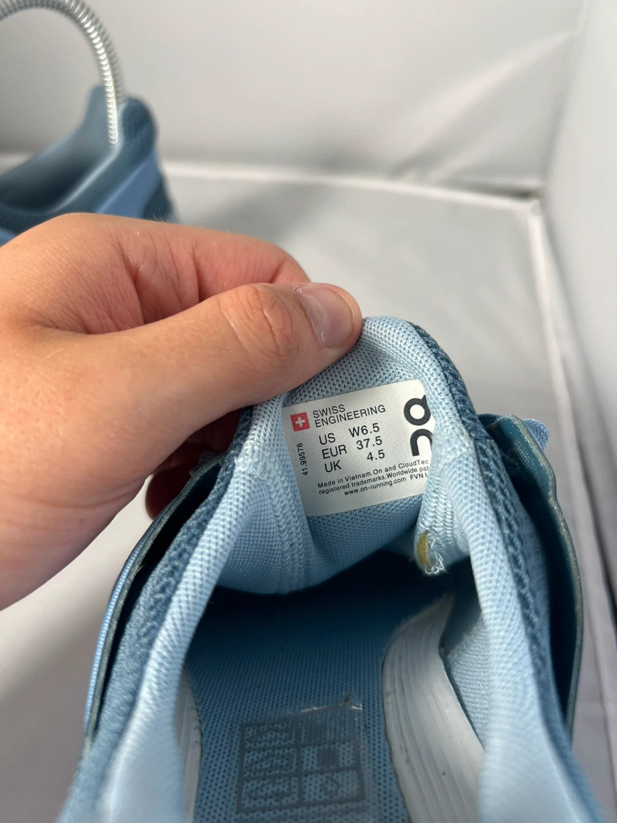 On Cloud Swifts 1.0 Baby Blue Women’s UK4.5