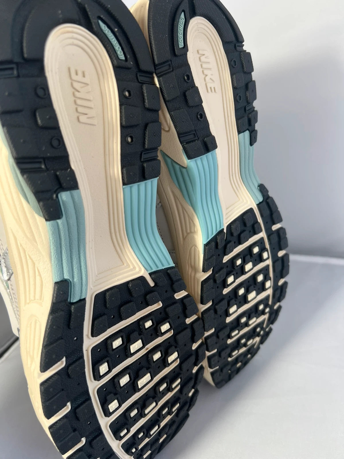 Nike P-6000 Flat Pewter