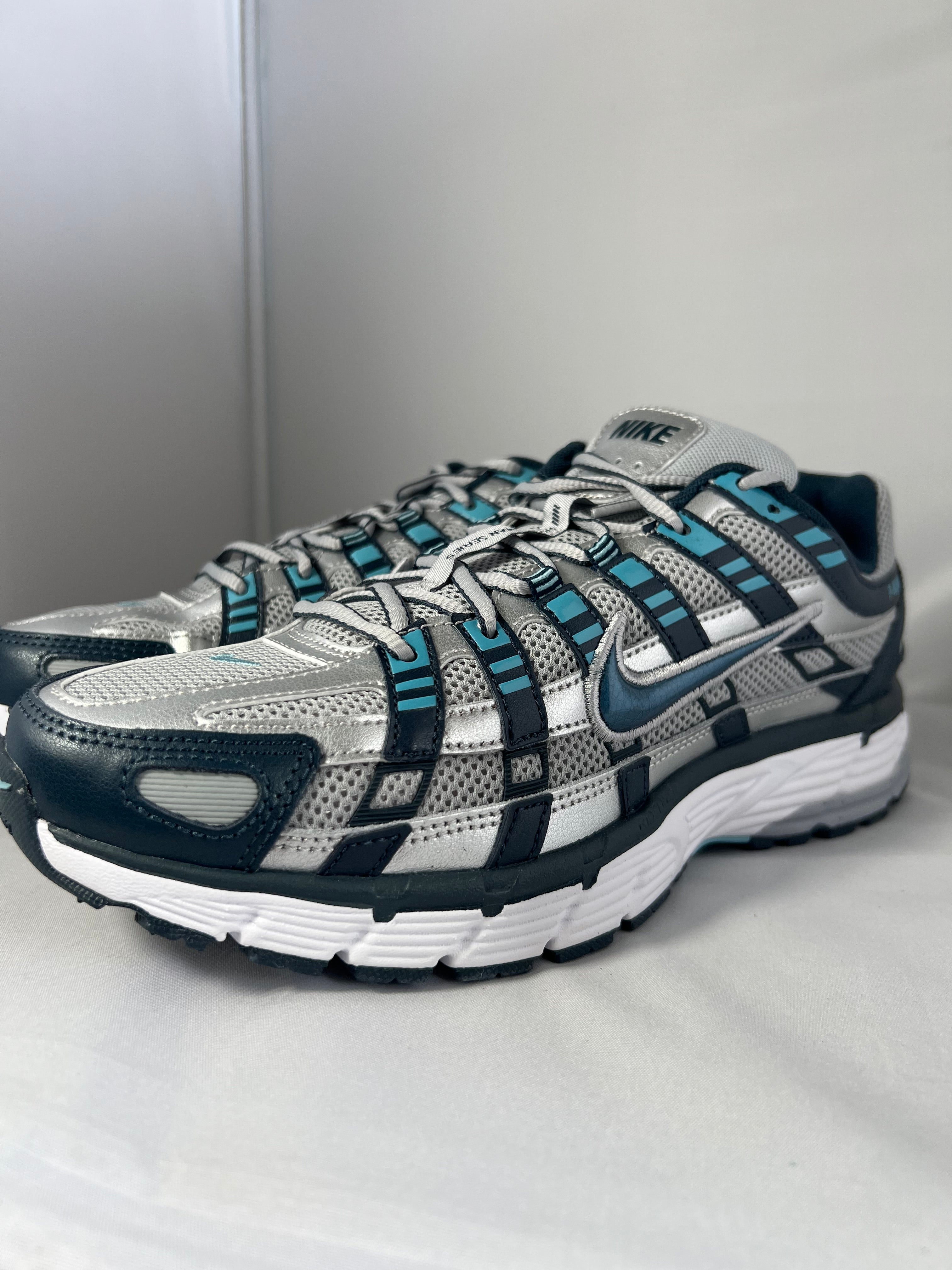 Nike P-6000 Armory Navy Silver