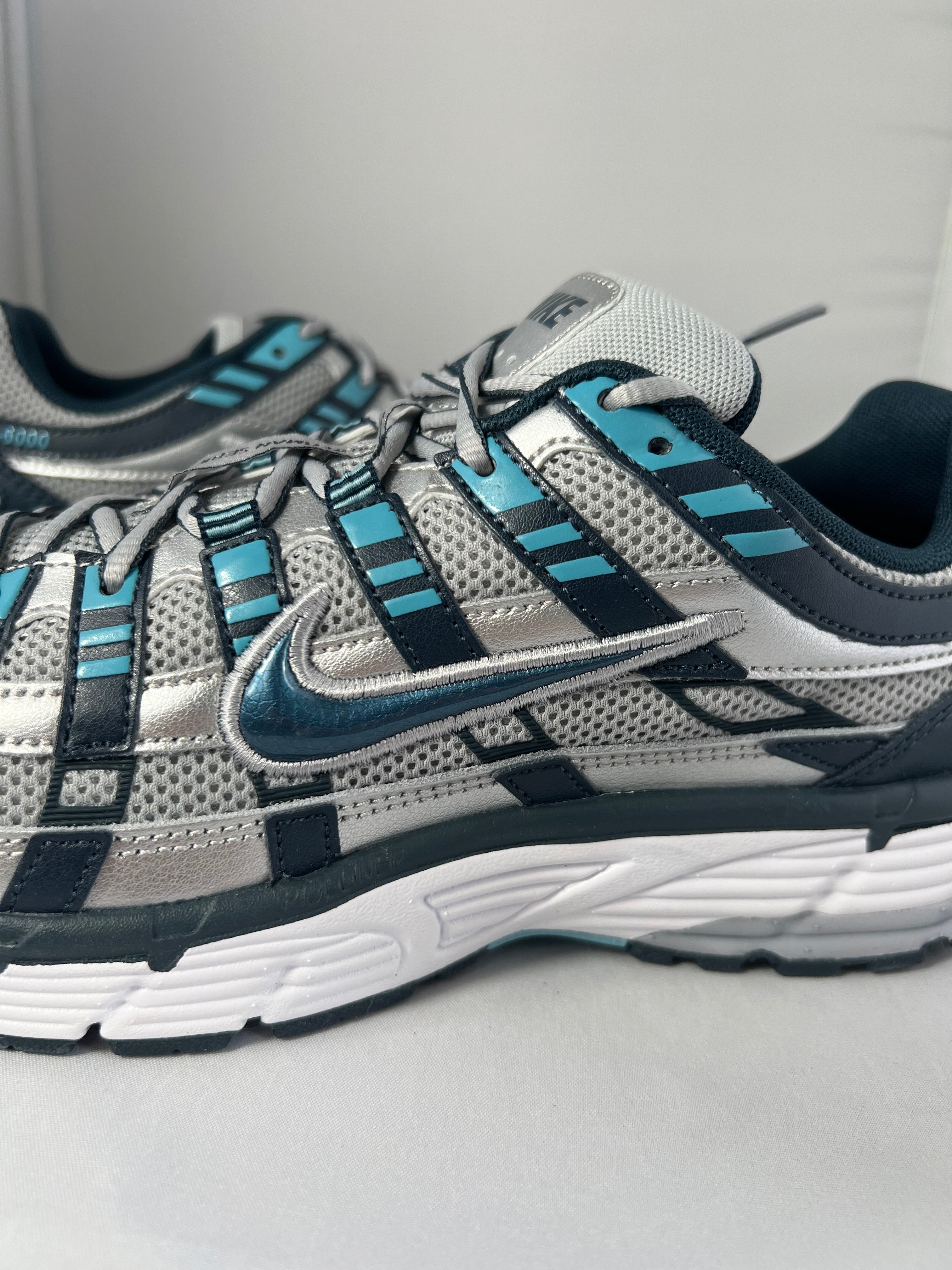 Nike P-6000 Armory Navy Silver