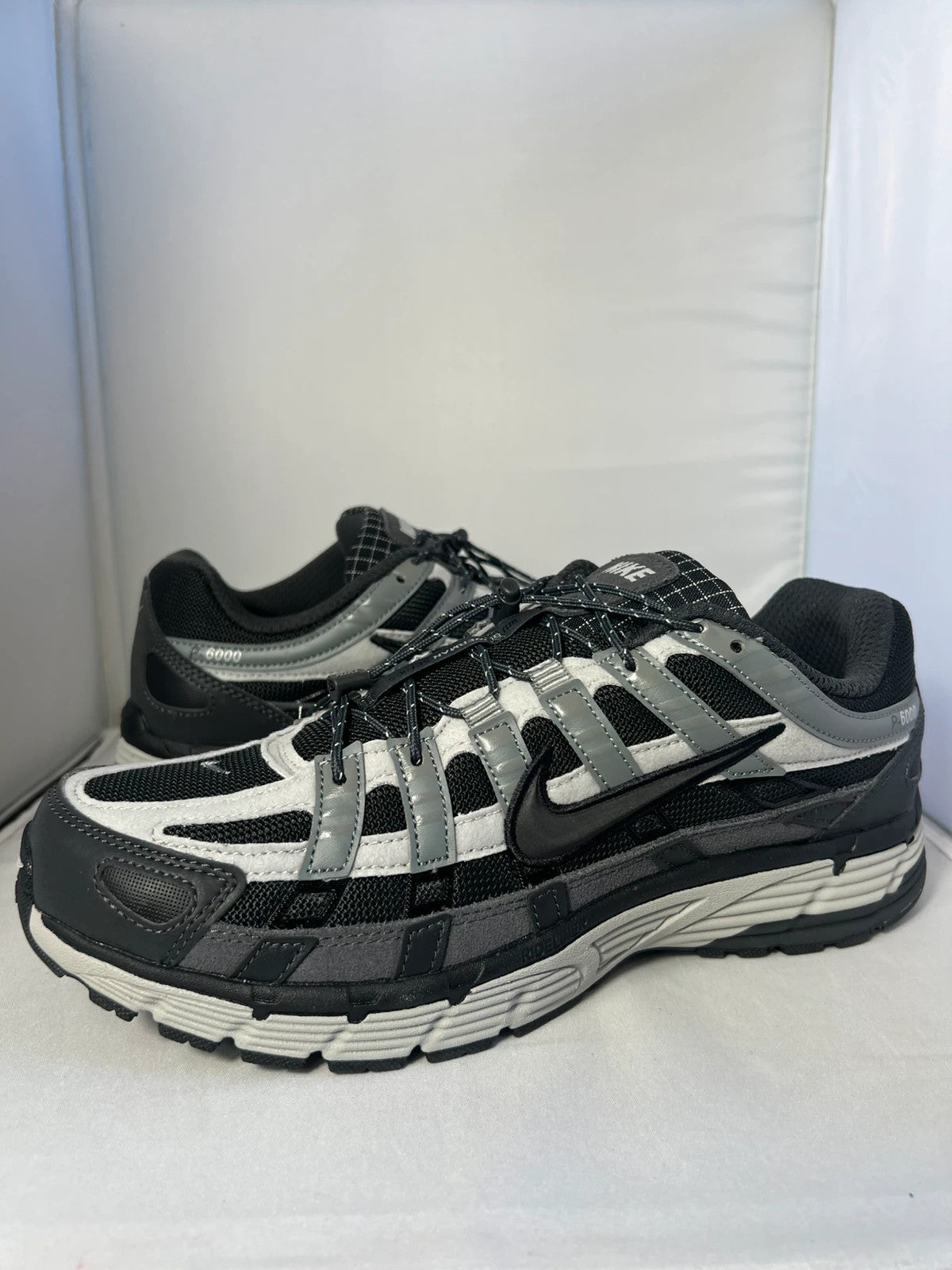 Nike P-6000 Anthracite/Black/Smoke Grey Winterised
