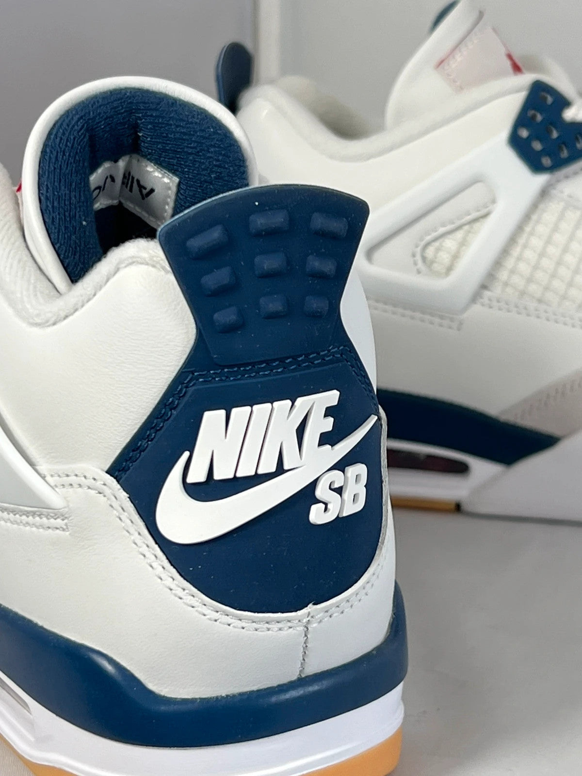 Nike Jordan 4 SB Summit White Navy UK5.5