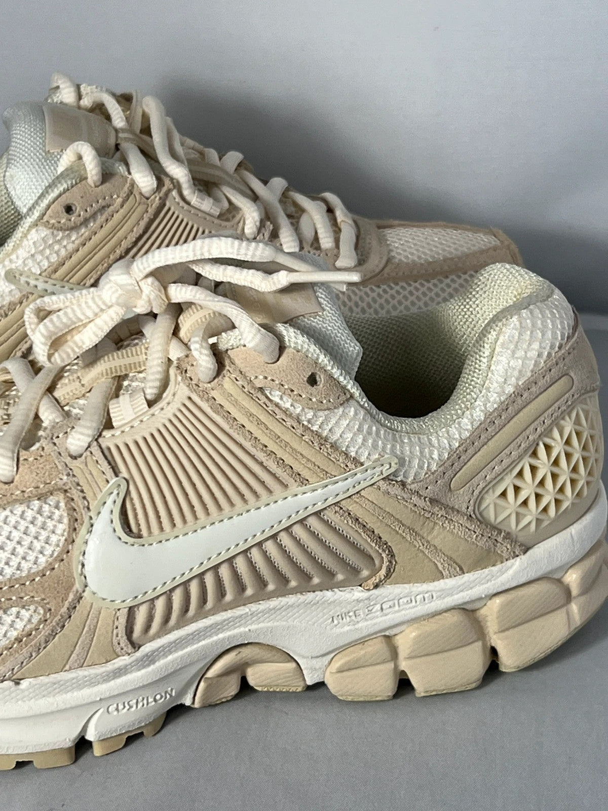 Nike Zoom Vomero 5 Beige White Womens UK3