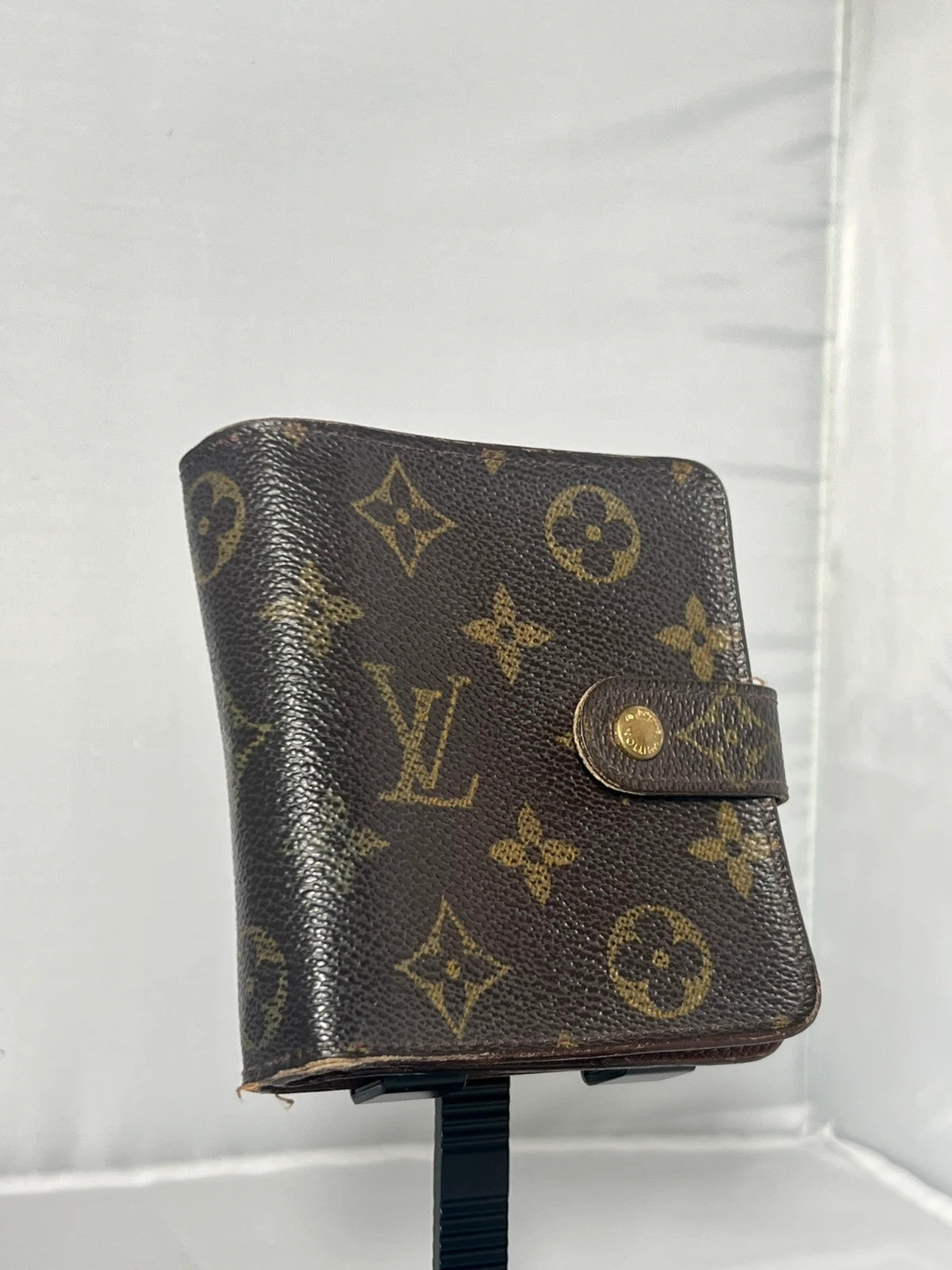 Louis Vuitton Monogram Compact Zip Wallet Purse Vintage