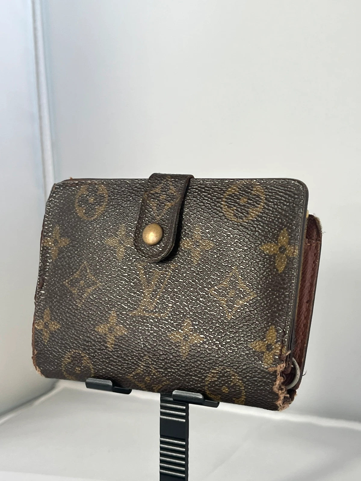 Louis Vuitton Monogram Kisslock Purse Vintage