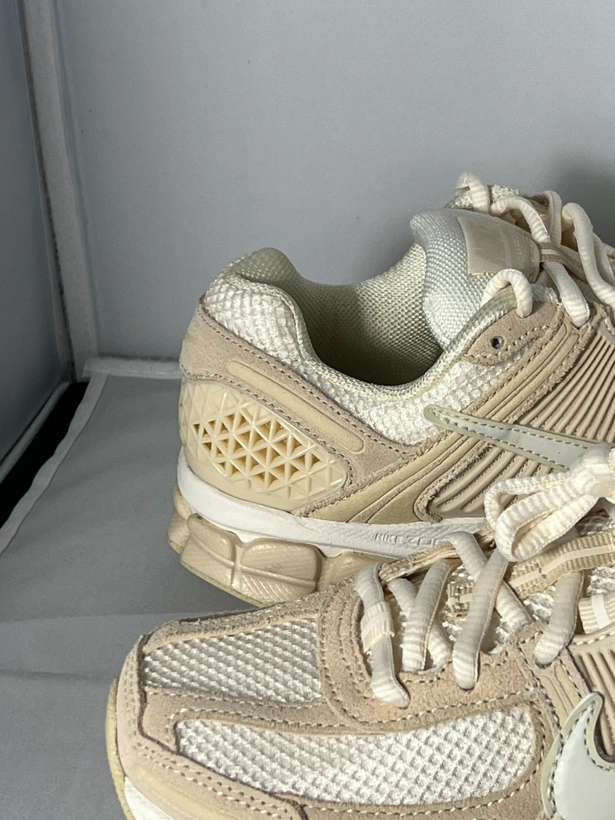 Nike Zoom Vomero 5 Beige White Womens UK3