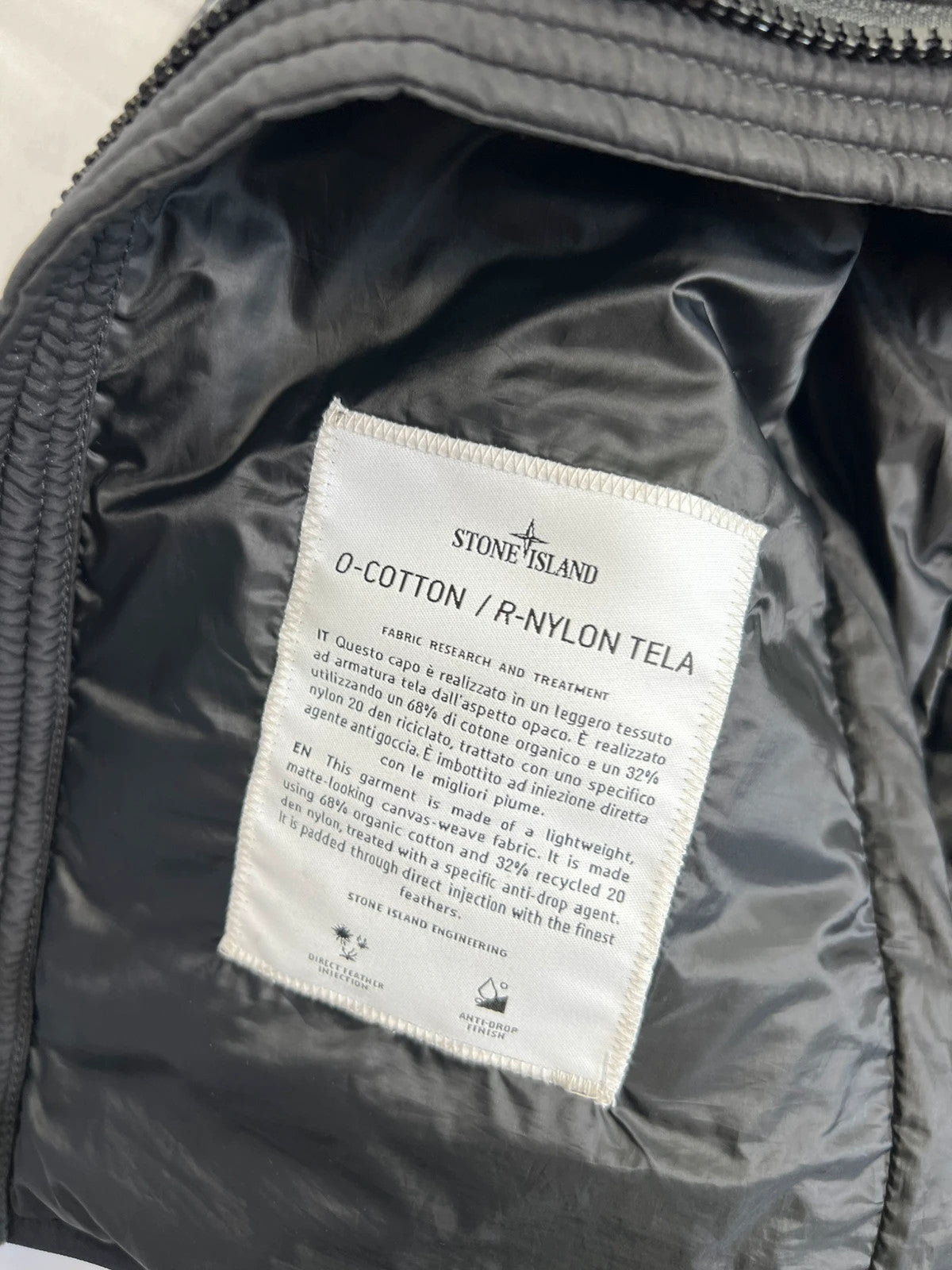 Stone Island O-Cotton R-Nylon Tela Puffer Jacket Black Mens