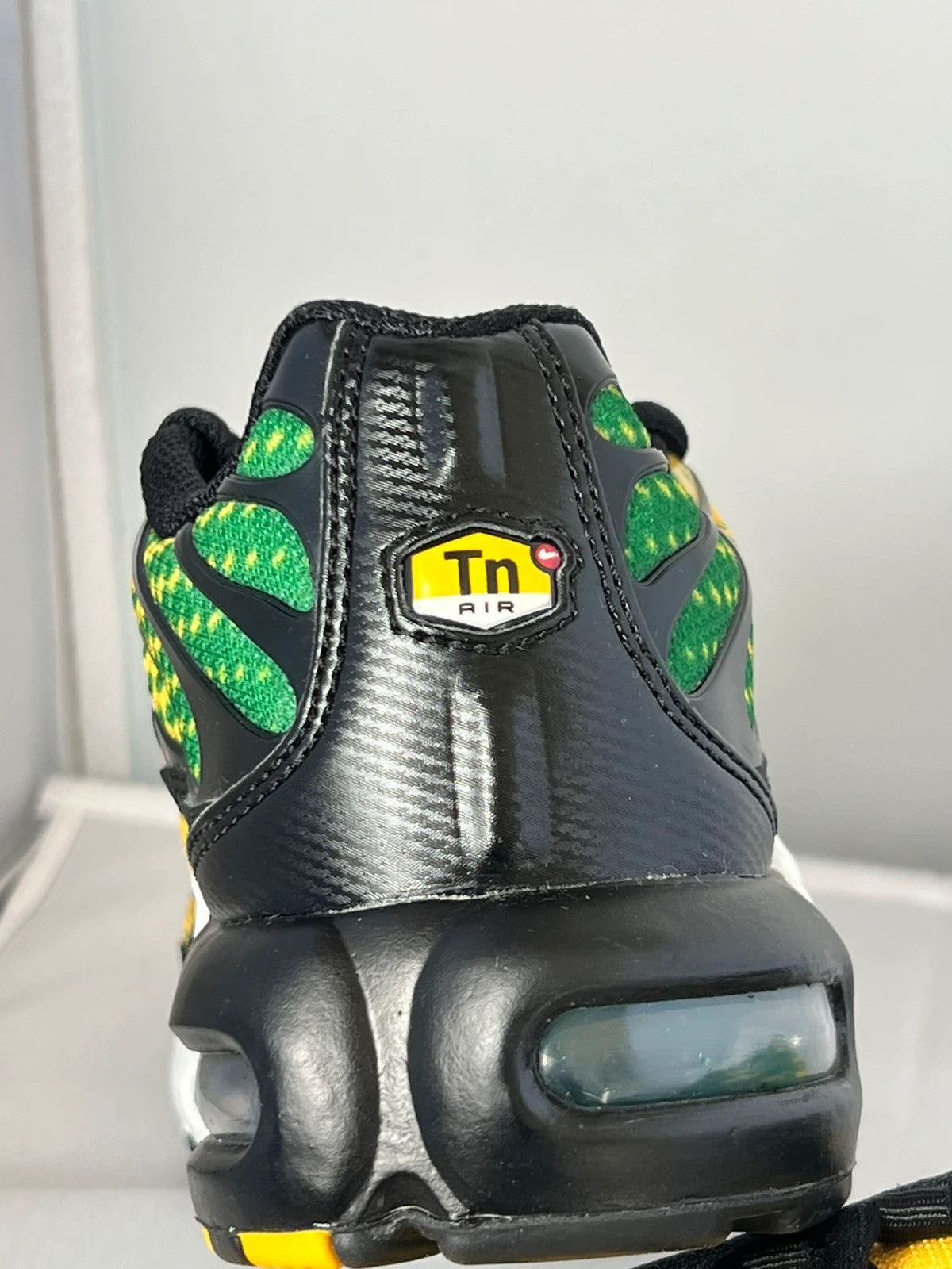 Nike Air Max Plus TN Yellow Green Fade UK4.5