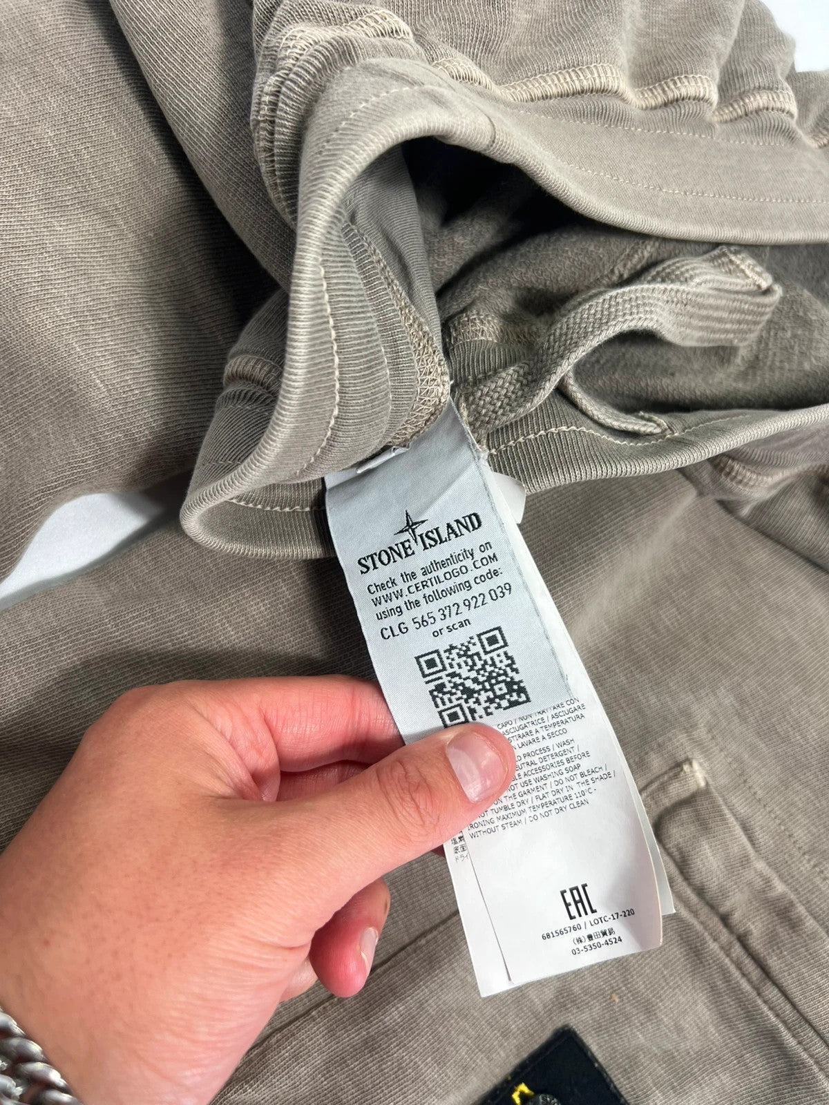 Stone Island Biege Cotton Cargo Shorts