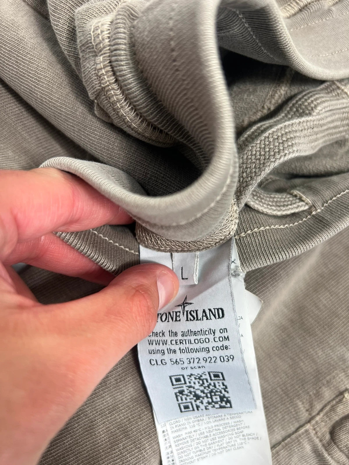 Stone Island Biege Cotton Cargo Shorts