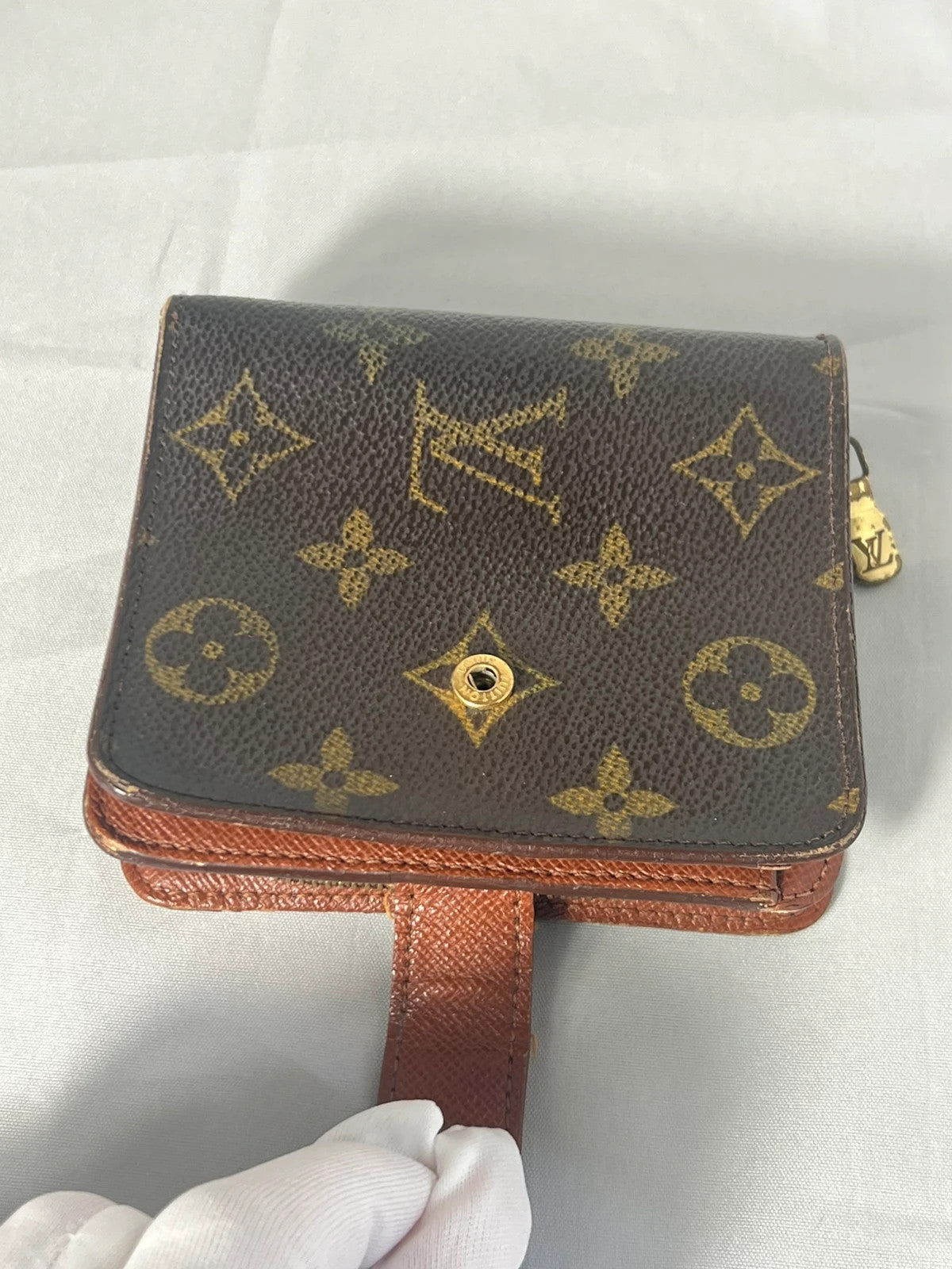 Louis Vuitton Monogram Compact Zip Wallet Purse Vintage