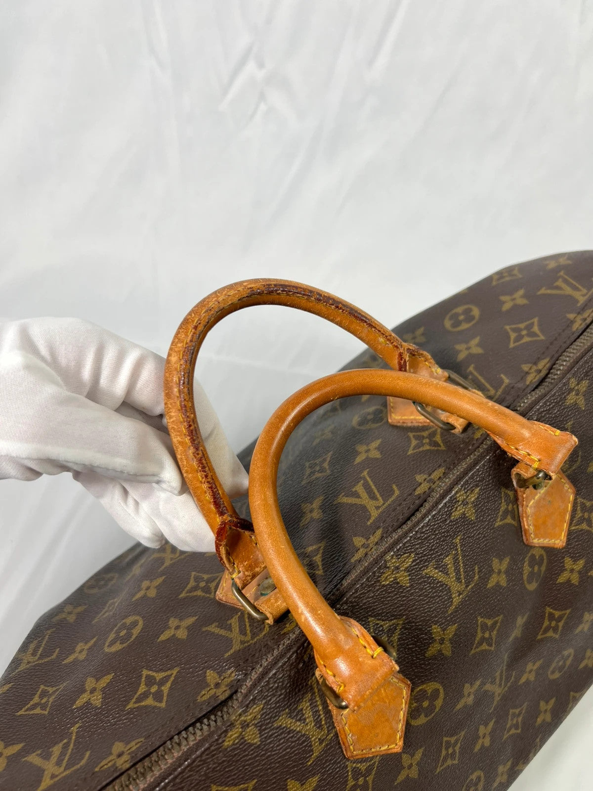 Louis Vuitton Monogram Canvas Speedy 40 Hand Bag M41522