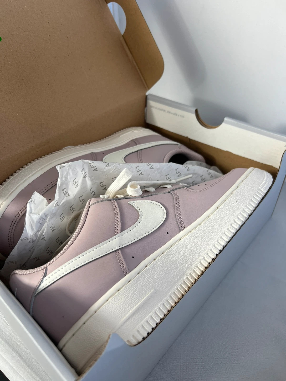 Nike Air Force 1 Particle Rose / White UK5.5