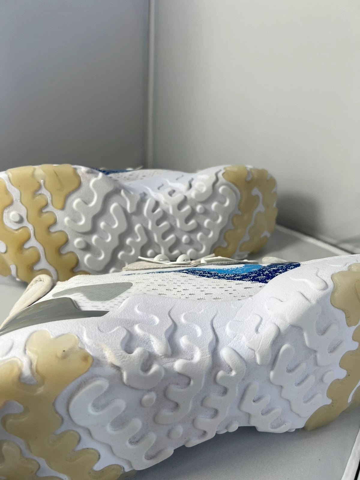 Nike React DSMX Baby Blue & White UK11