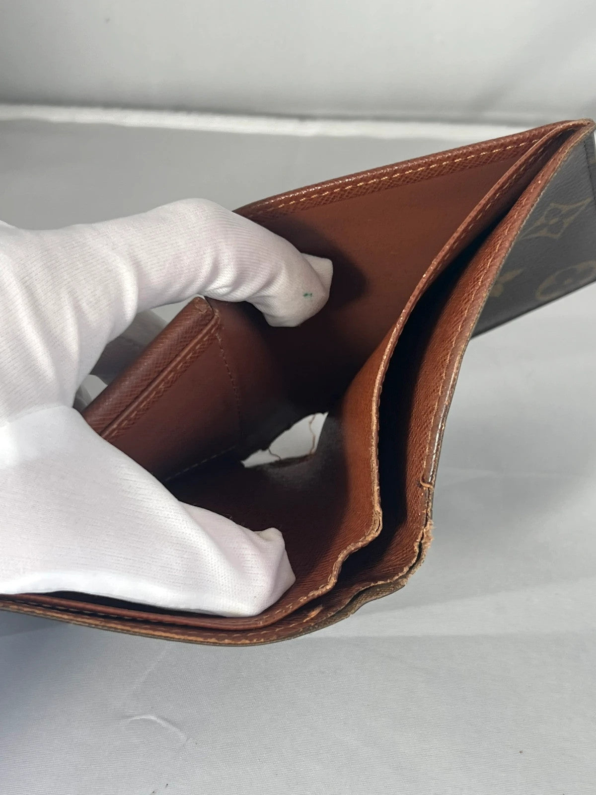 Louis Vuitton Bifold Wallet Monogram Vintage