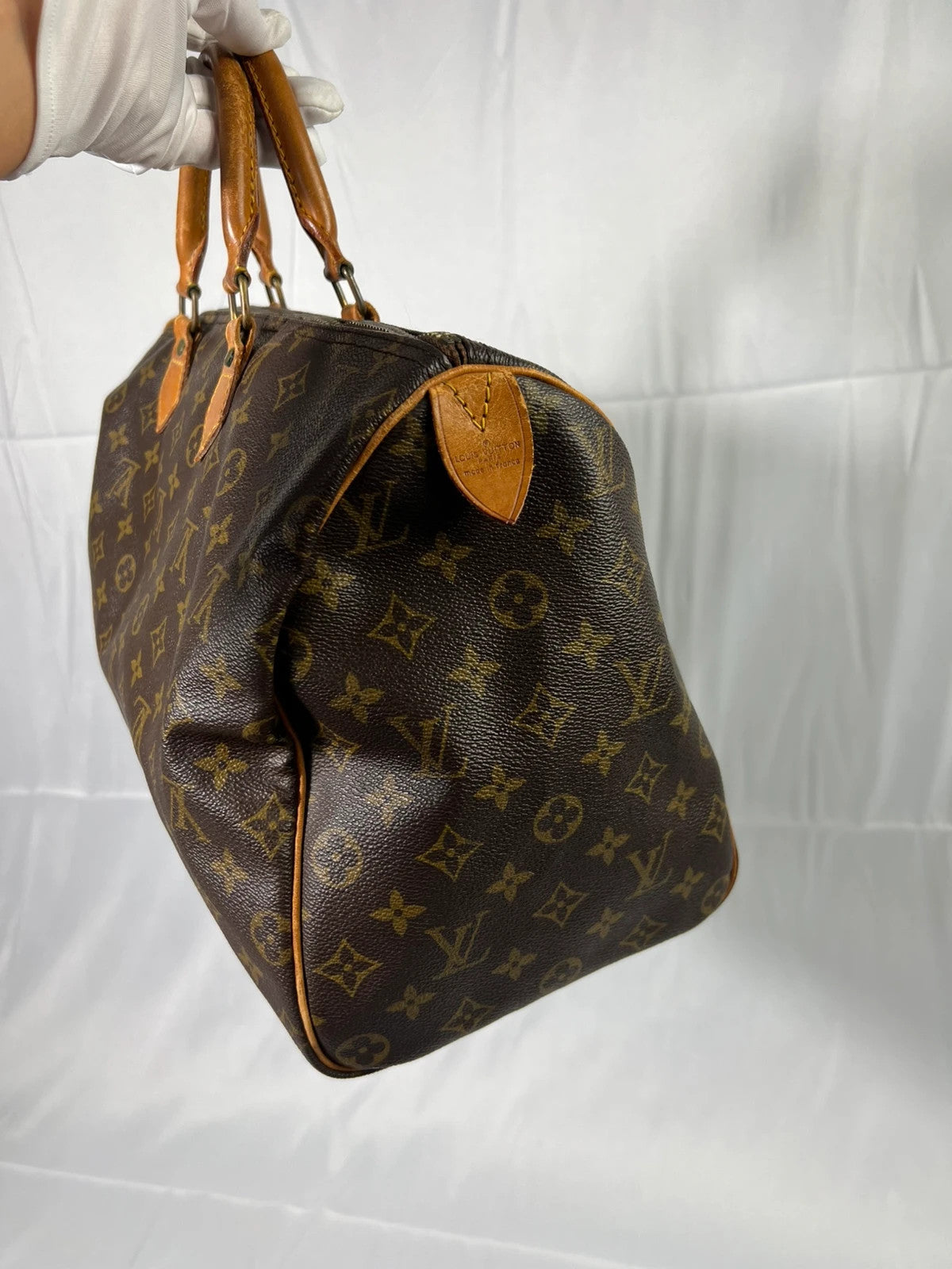 Louis Vuitton Monogram Canvas Speedy 40 Hand Bag M41522
